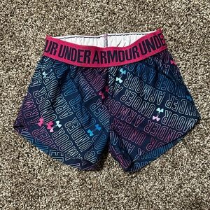 2T Under Armour shorts